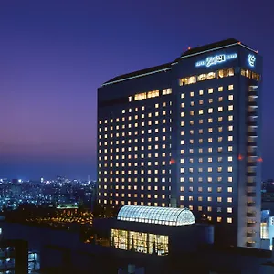 4* Hotel East 21